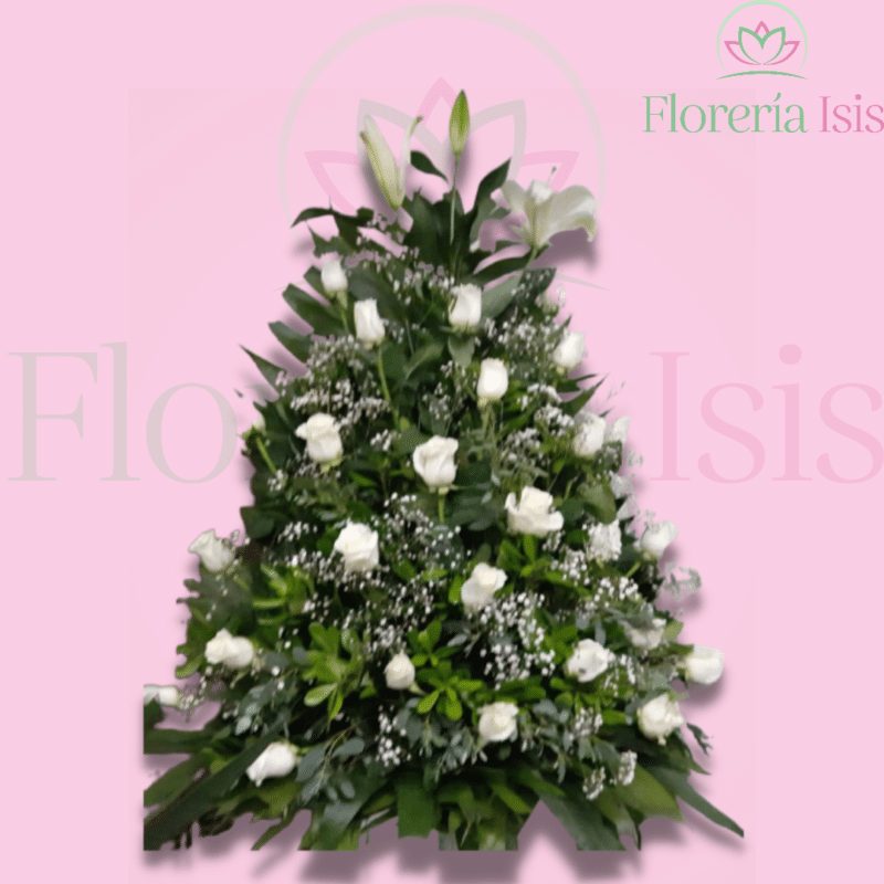 Arreglo floral de rosas blancas, de Florería Isis