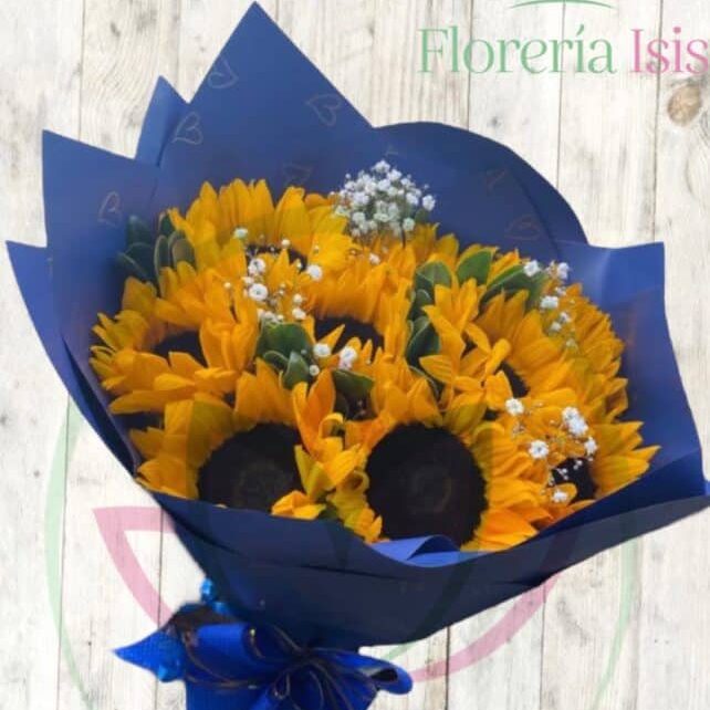 Ramo de 10 girasoles con nube, de Florería Isis
